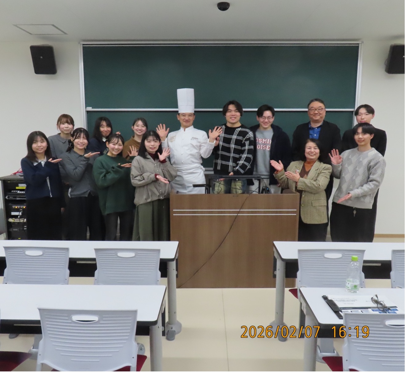 三重大学人文学部主催の「三重の文化と社会研究センター」の学生研究